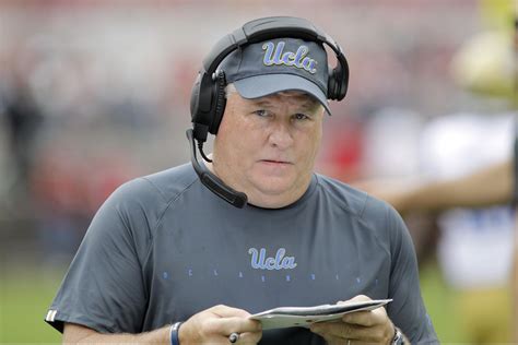 Ucla Coach Chip Kelly On Hot Seat After Two Losses Faces Oklahoma