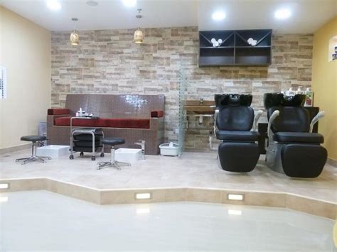 Beauty Salon For Sale In Dubai United Arab Emirates Seeking Aed 200