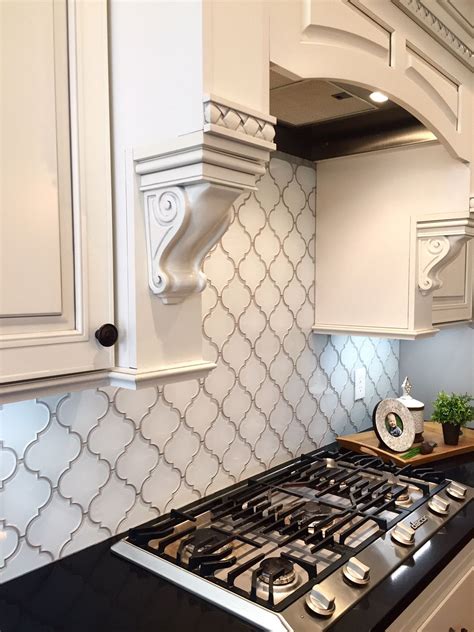 Snow White Arabesque Glass Mosaic Tiles Kitchen Backsplash Designs