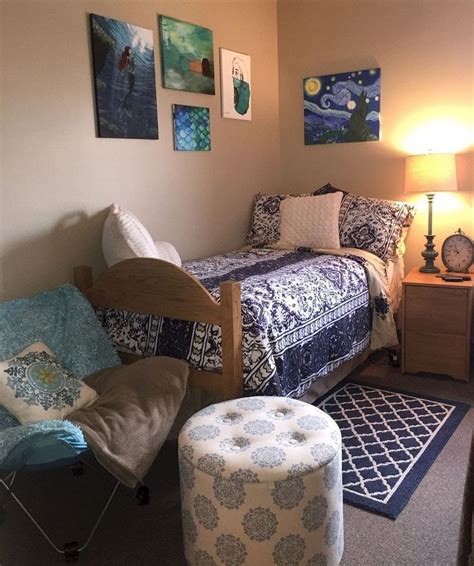 40 Luxury Dorm Room Decorating Ideas On A Budget Dorm Room Layouts