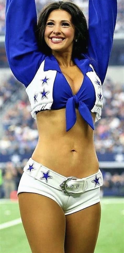 Pin By Michael Chung On Nfl Sexy Cheerleaders Sexy Sports Girls Hot Cheerleaders