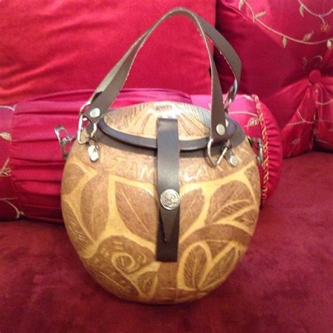 💞just Share Coconut Handbag One Of A Kind Coconut Handbag Made From A Real Coconut Bags