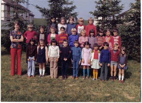 Photo De Classe Ce1 De 1975 Ecole Jules Ferry Uckange Copains Davant