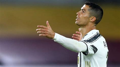 Ronaldo Returns To Score 750th Goal Juventus Beats Dynamo Football