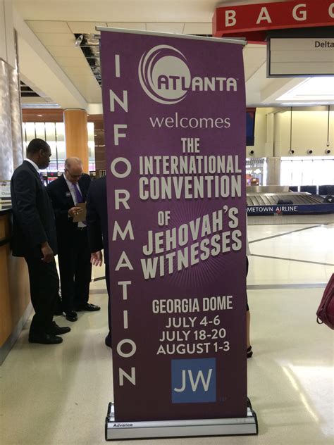 2014 Jw International Convention Atlanta Ga Welcome Committee At The
