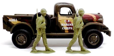 Toys And Stuff Wow Toyz 132 Scale Diecast 1946 Dodge Power Wagon