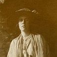 Vanessa Bell, one of the founders of the Contemporary Art Society ...