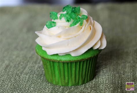 9 Emerald Green Cupcakes Photo Easy Green Velvet Cupcakes Emerald