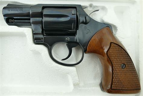 Colt Detective Special 38 Special Revolver With 2 Barrel Excellent