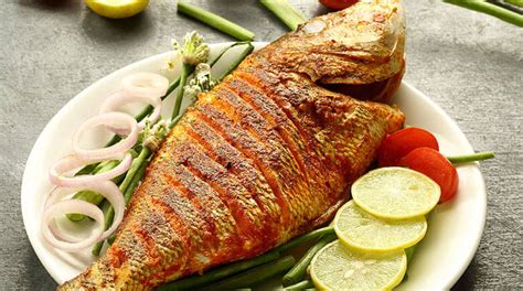 Los tipos de pescado que encontramos en el mercado son los pescados. Receta De Pescado Zarandeado - Axion • Tu Hogar México