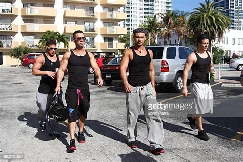Ronnie Jersey Shore Photos And Premium High Res Pictures Getty Images