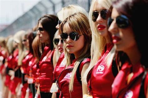Formula 1 Pit Babes ~ Travel Tans Pic