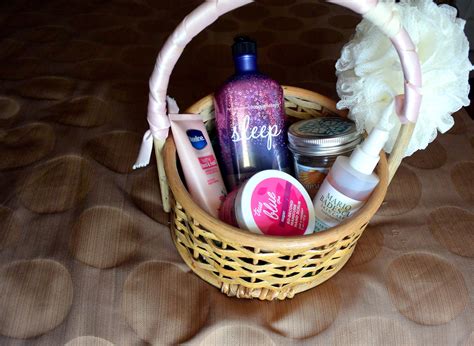 A hamper makes a fantastic gift as, not only is the wrapping and curating all done for you. DIY Mother's Day Basket | The Beauty Section