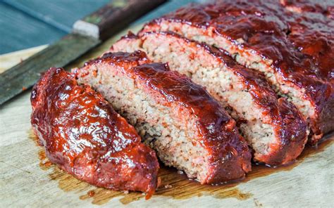 It's a healthy side that offers a nutritious contrast to your rich meatloaf. Smoked meatloaf with sweet BBQ glaze - Jess Pryles