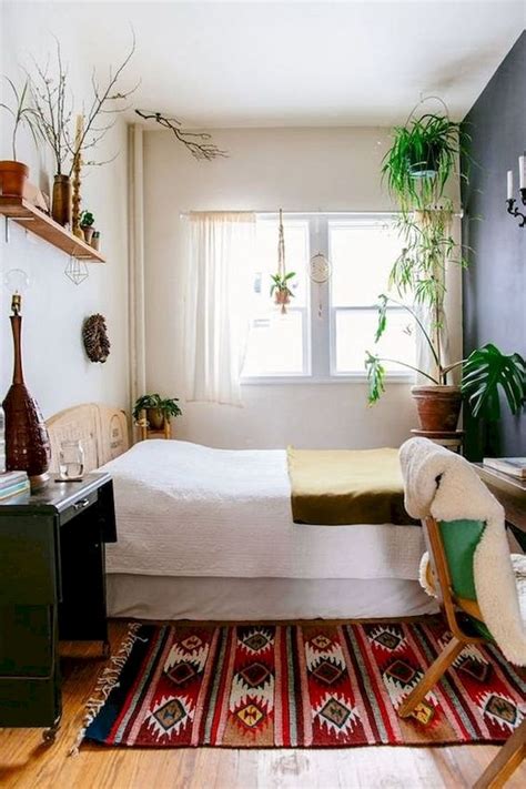 Adorable 40 Creative Small Apartment Bedroom Decor Ideas