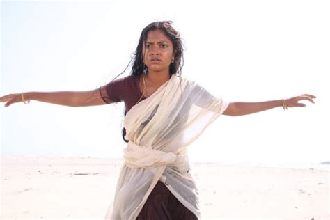 amala paul stills in sindhu samaveli tamil movie