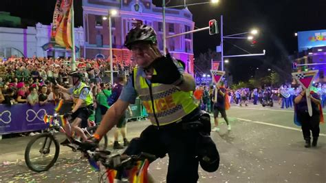 Nsw Police Force At Sydney Mardi Gras 2020 Youtube
