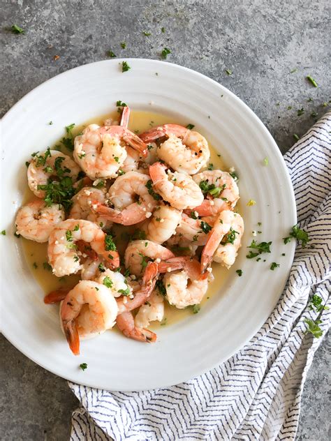 Add shrimp and cook until tender and no longer translucent, reduce heat. Red Lobster's Shrimp Scampi - Recipe Diaries