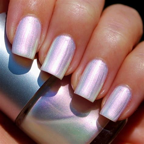 Images Of Nail Polish Colors 10 Pretty Nail Polish Colors To Try In 2018