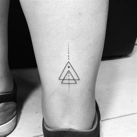35 Unique Triangle Tattoo Designs 2019 Tatuagem Geométrica Triângulo