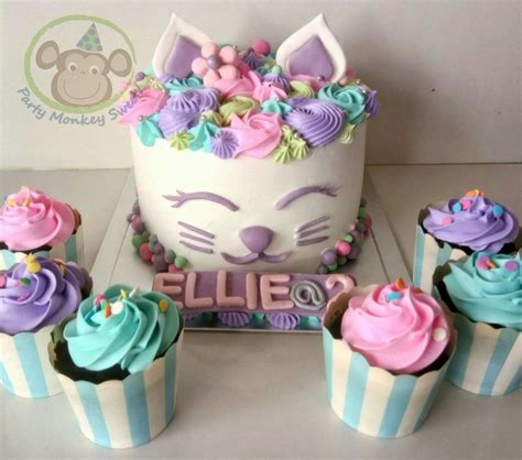 You also add candies and chocolate. Kitty birthday cake cat cake kitten cake | Birthday cake ...