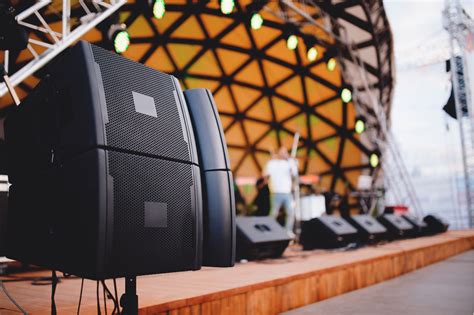 7 Conveniences To Expect When You Hire Event Sound System