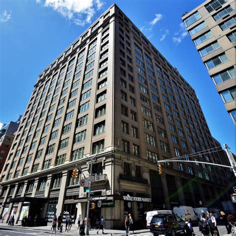 Find 10 photos of the 252 7th ave apt 7t condo on zillow. The Chelsea Mercantile | 252 7th Avenue, New York, NY ...