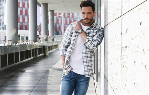 Guys Flannel Shirts 20 Best Flannel Outfit Ideas For Men