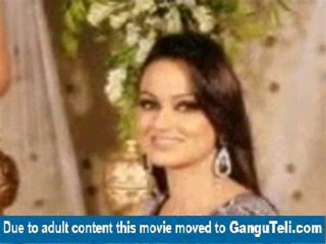 Indian Aunty Hot Desi Movie Bedroom Scene First Night Shakeela Reshma Suhagraat Masala Bgrade