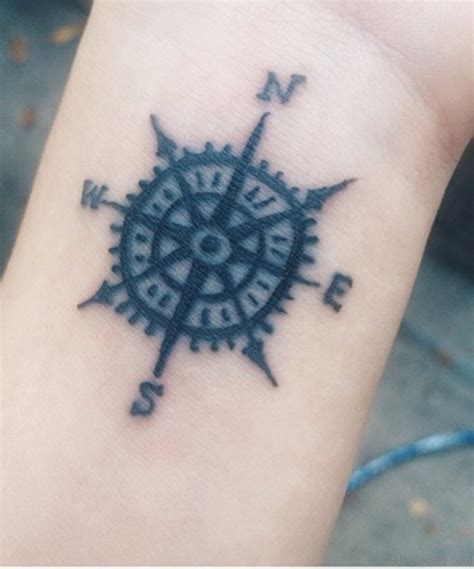 74 Gorgeous Compass Tattoos For Wrist Tattoo Designs