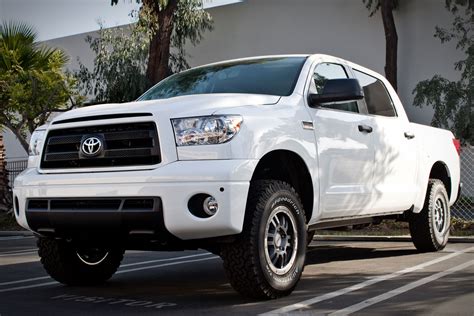 2013 Toyota Tundra Information And Photos Momentcar