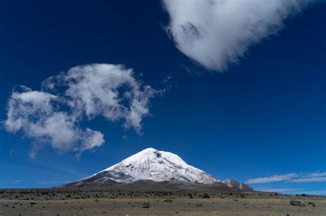Premium Photo Chimborazo Volcano Covered In Snow