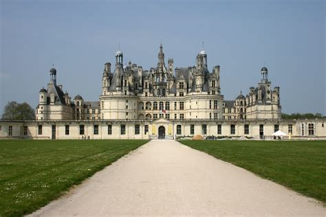 Magnificent Castle In The Loire France Wallpapers And Images