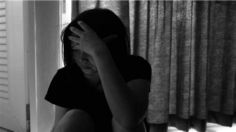 Beda Dengan Pria Ternyata Ini Sederet Gejala Depresi Yang Kerap Mengintai Wanita Waspada Ya