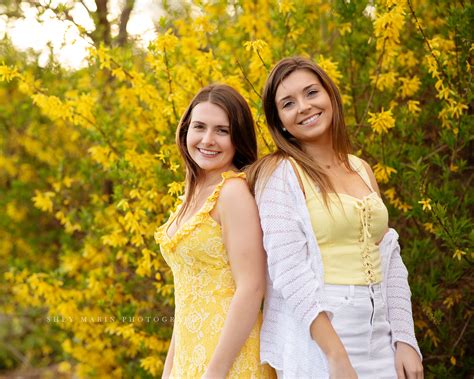 Senior Twins Frederick Maryland High School Photographer