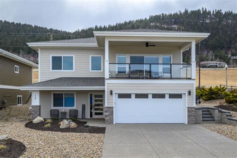 New Home At Unit 137 7760 Okanagan Landing Road Vernon Bc 3 Beds 3