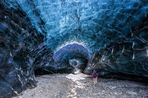 The Most Bizarre Ice Caves In The World Breaking International