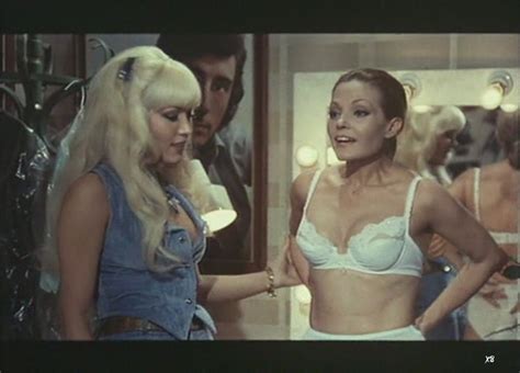Nackte Carmen Sevilla In Una Mujer De Cabaret Hot Sex Picture