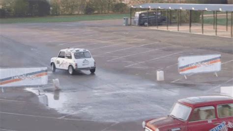 Reddit user u/aphtharto had this great video to share from youtube's jimimoso: Classic Mini GIF - Classic Mini Classicmini GIFs | Say more with Tenor
