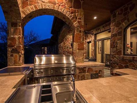 14 Incredible Outdoor Kitchens That Go Way Beyond Grills