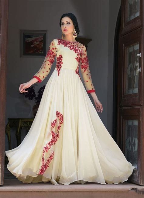 Wear a ball gown that has a bounce to it, so evening party wear long gowns are usually simple yet elegant. Partywear Floral Anarkali Gown : Buy Party Wear Floral ...