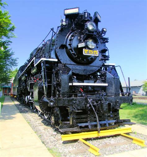 New York Chicago And St Louis 2 8 4 Berkshire Locomotives In The Usa
