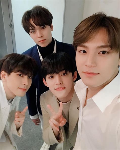 The unit consists of seventeen's rappers, s.coups (leader), wonwoo, mingyu and vernon. Pin by Jess on Seventeen Hip-hop | Seventeen hip hop unit ...