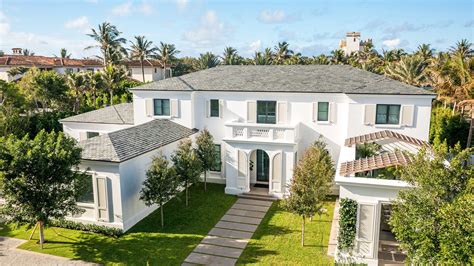 Palm Beach Homes For Sale New House Near Beach Has Elegant Yet Casual Vibe