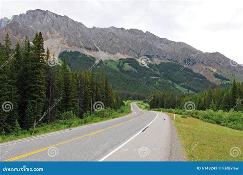 Winding Mountain Road Stock Image Image Of Curved Landscape 6148243