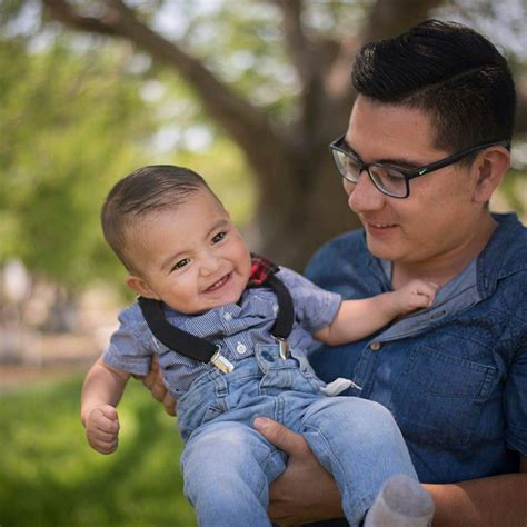 Father And Son Sesión En Exterior Papá E Hijo Exterior Children Face