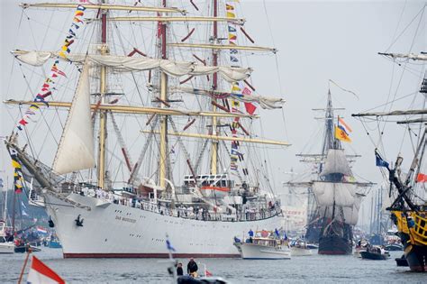 Sailing Tall Ship Royal Navy Tall Ship