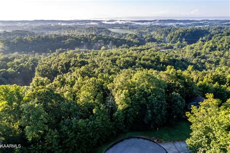 5.73 acres in Blount County, Tennessee
