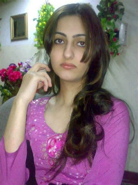 New Fresh Hot Cool Beautyful Desi Girls Hungama Pakistani Desi Model Nice Wallpapers