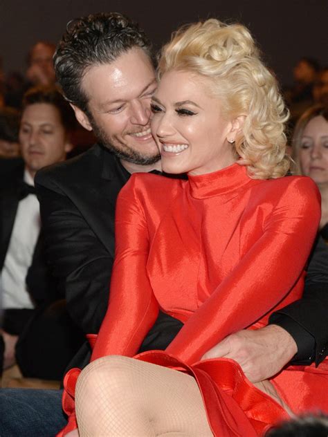 are gwen stefani and blake shelton engaged she s hoping for a ring report
